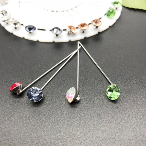 Peniti Shawl Pin (Random Colour)