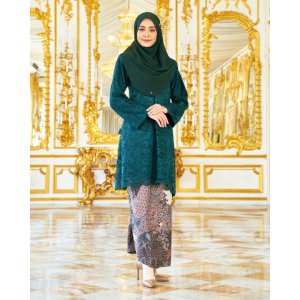 Baju Kurung Lace Batik Alexa - Zamrud Green