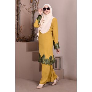 Baju Kurung Lace Royal Maya - Pineapple Yellow