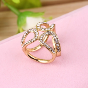 Crystal Tudung Ring Brooch Gold